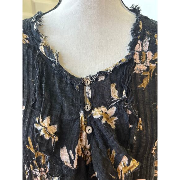 Free People Black & Tan Block Print Floral Short Sleeve Blouse - Picture 5 of 8